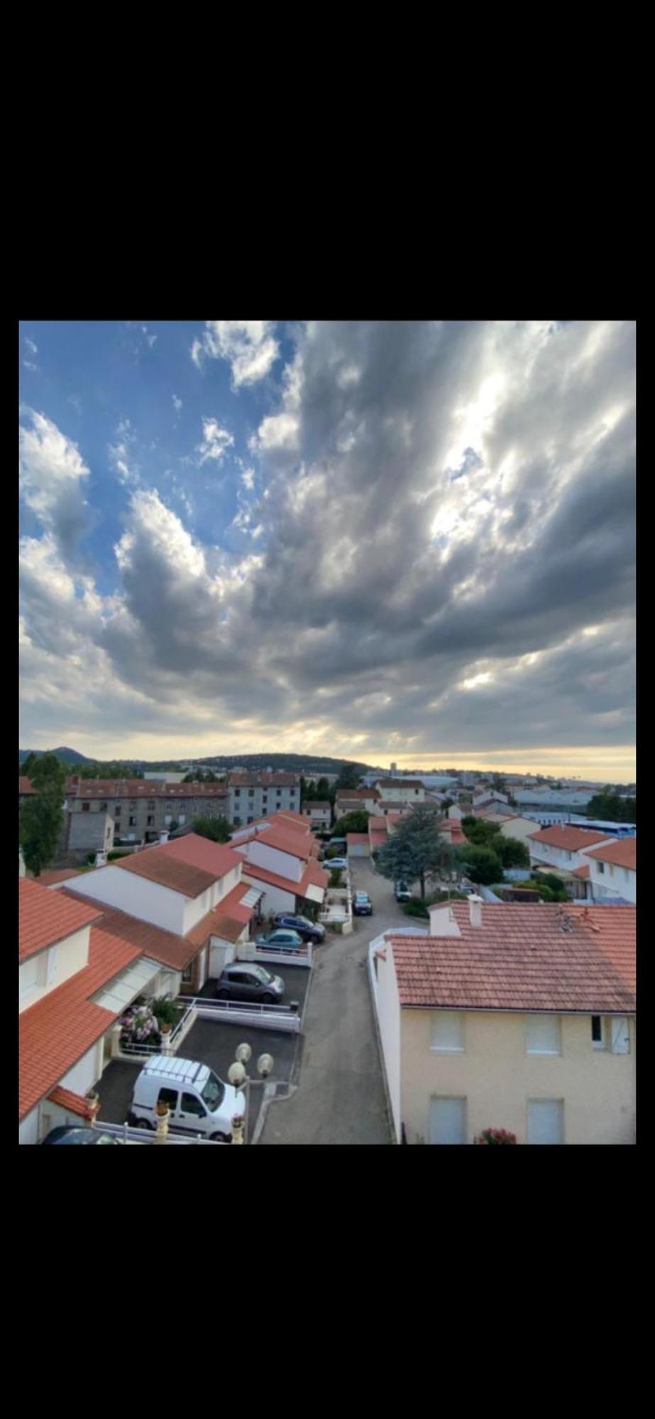 Belle Appartement Chaleureux A 2 Mn A Pied Du Tramway. แซงต์-เอเตียน ภายนอก รูปภาพ